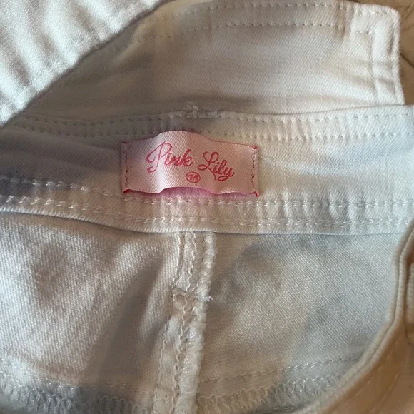Pink Lily Womens White Jean Shorts Overalls Raw Hem Rolled Cuff‎ Size Medium - Picture 9 of 11